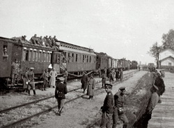 1.Balkan Muharebesi-Bulgar Ordusu Lüleburgaz Muharebesi'nde ele geçirdiği Lüleburgaz yakınındaki tren istasyonunda