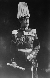 I. Konstantin Alman mareşal üniformasıyla (II Willhem vermiştir. 1913)