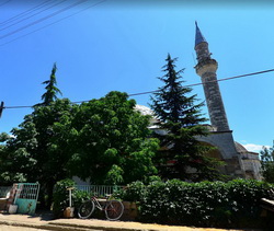 Mirliva Hüseyin Paşa Camii