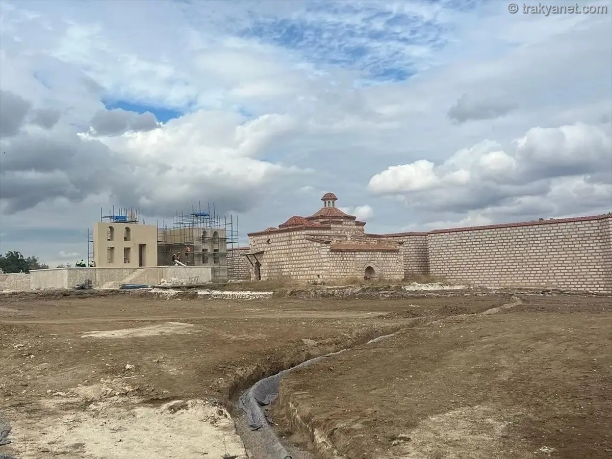 Edirne Sarayı'nda Restorasyon Çalışmaları Devam Ediyor
