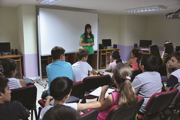 Edirne Gençlik Merkezi Yaz Okulu açıldı