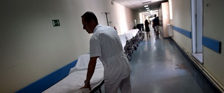 Yunanistan’da sağlık sistemi çöküyor
