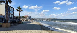 Altınova Halk Plajı