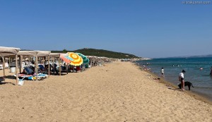 Uzunkum Beach